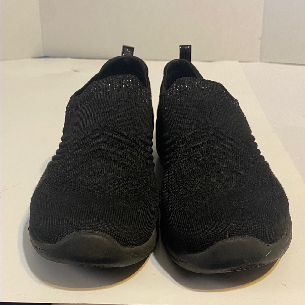 Skechers Women's Black Slip-On Sneakers - Picture 2 of 8